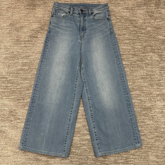 Uniqlo Denim - Uniqlo Jeans Womens 4 Wide Straight Crop 23 Inch High Rise Light Wash